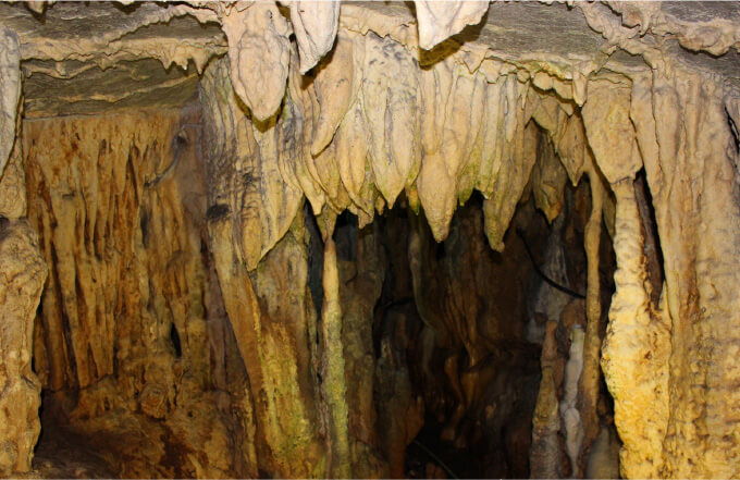 洞窟冒険コース
